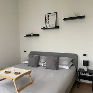 Bed & Breakfast The House Of Smiles, Baggio